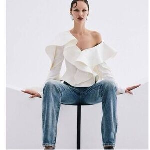 Theo Gaia Ruffle Shoulder Top
